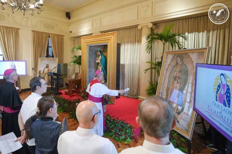 beeld-van-onze-lieve-vrouw-van-guadalupe-begint-6-maanden-durende-bedevaart-in-de-filipijnen