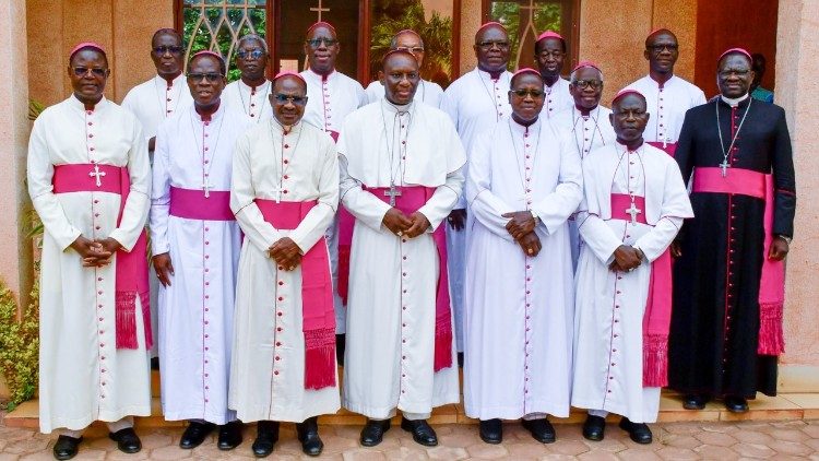 burkina-faso-niger:-bisschoppen-roepen-op-tot-versterking-van-kleine-christelijke-gemeenschappen