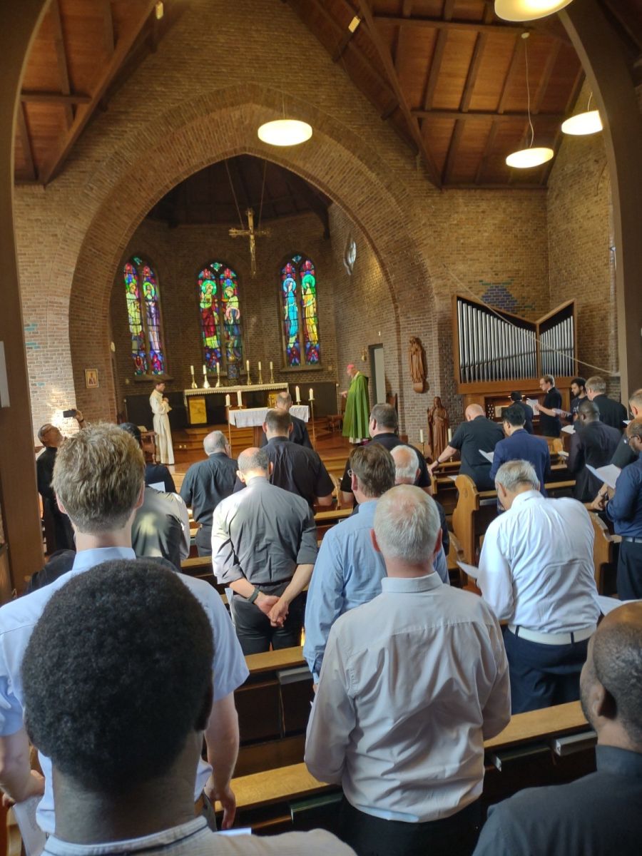 priesterontmoeting-in-heiloo