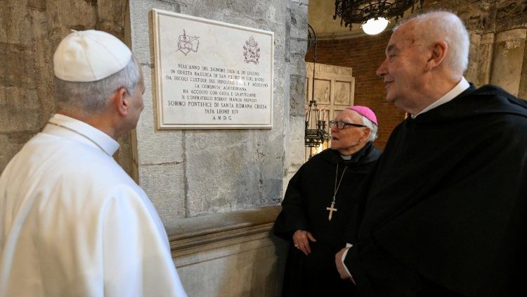 paus-in-pavia:-‘de-stad-is-zowel-een-gift-als-een-taak