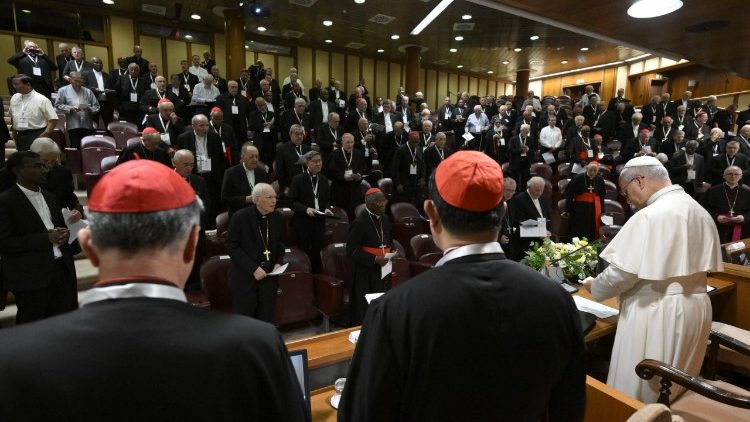 consistory:-fourth-session-focuses-on-the-synod-and-priesthood