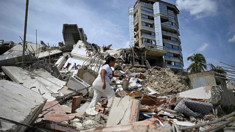caritas-venezuela-president-says-priority-is-the-injured-and-search-for-survivors
