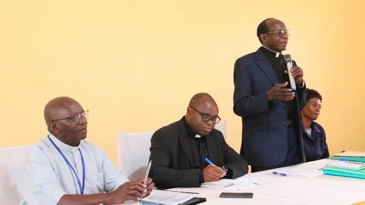 oeganda:-bisdom-kabale-organiseert-vormingsworkshop-voor-pastorale-medewerkers