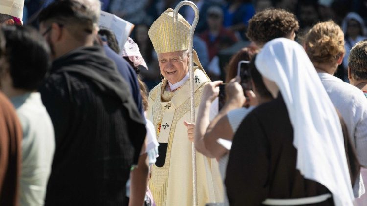 kardinaal-cupich:-synodaliteit-is-als-dansen