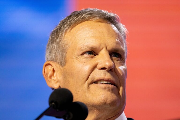 tennessee-gouverneur-bill-lee-zegt-geen-veranderingen-in-de-doodstraf-na-mislukte-uitvoering