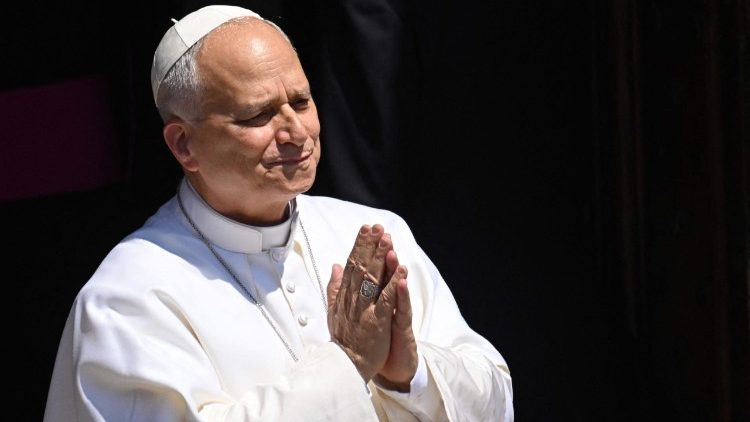 paus-zal-tentoonstellingscyclus-inaugureren-in-de-apostolische-bibliotheek-van-het-vaticaan