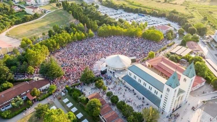 pope-encourages-youth-in-medjugorje-to-rediscover-beauty-of-encountering-the-lord