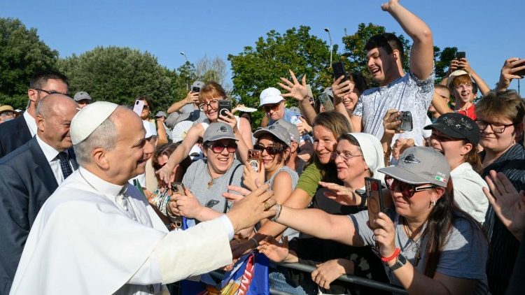 pope-in-assisi:-build-a-civilisation-of-love,-not-division