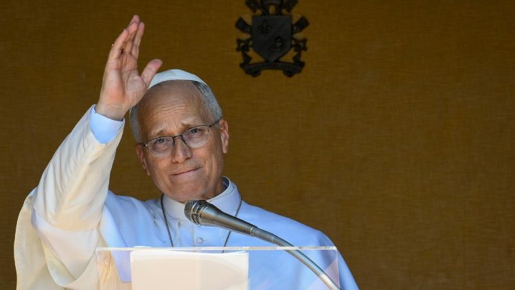paus-bij-angelus:-maria’s-tenhemelopneming-onthult-ons-eeuwig-lot