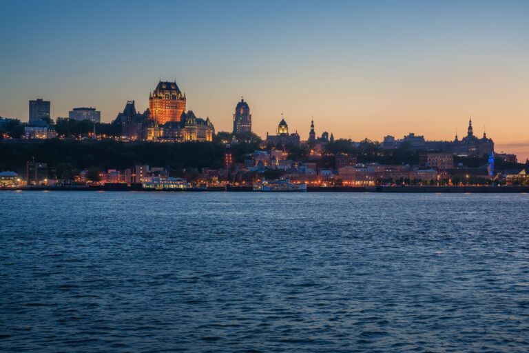 aartsdiocese-van-quebec-zal-meer-dan-$30-miljoen-uitbetalen-in-grote-schikkingszaak-voor-misbruik