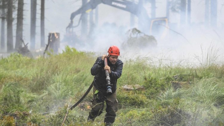 de-heetste-juli-ooit-wereldwijd:-‘het-klimaatalarm-loeit