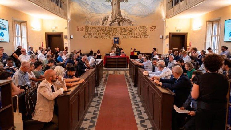 paus-tegen-waldenzisch-synode:-samen-getuigen-van-de-vrijheid-van-gods-kinderen