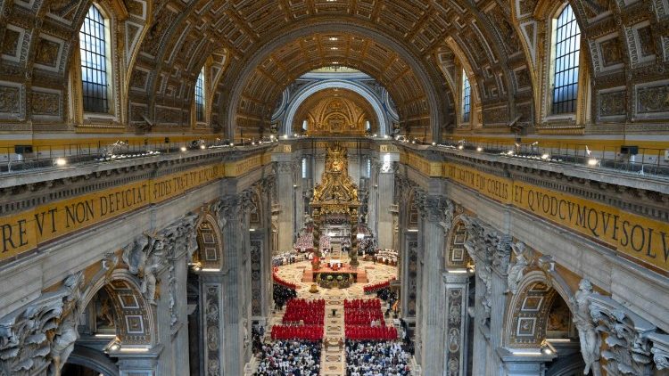 paus-leo-viert-mis-ter-gelegenheid-van-de-verjaardag-van-‘amoris-laetitia