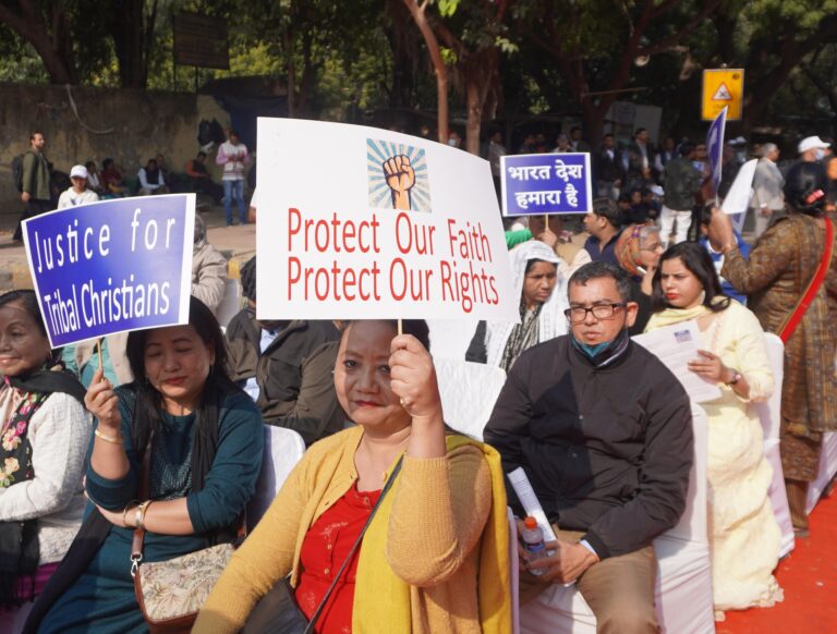 rooms-katholieke-kerk-overweegt-juridische-uitdaging-tegen-nieuwe-anti-conversiewet-in-india