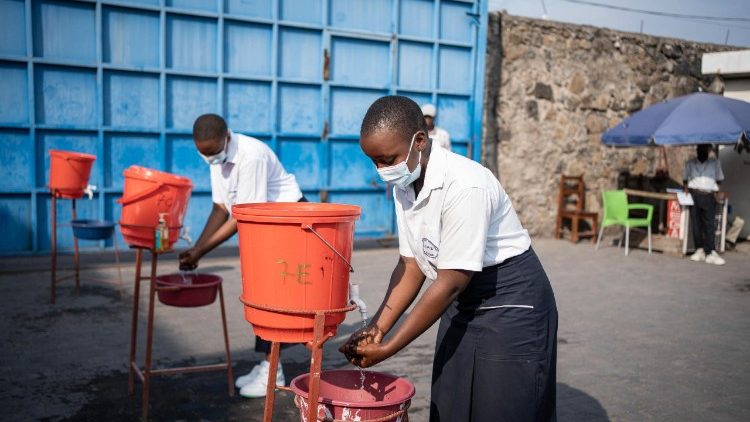 drc:-in-bukavu-begint-het-schooljaar-ondanks-de-dreiging-van-ebola