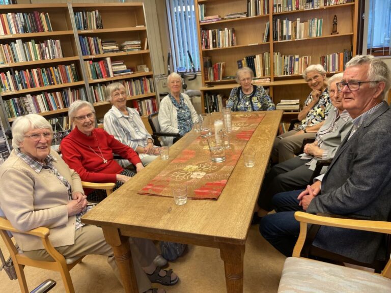 de-ursulinen-van-bergen-raken-gewend-in-heemstede