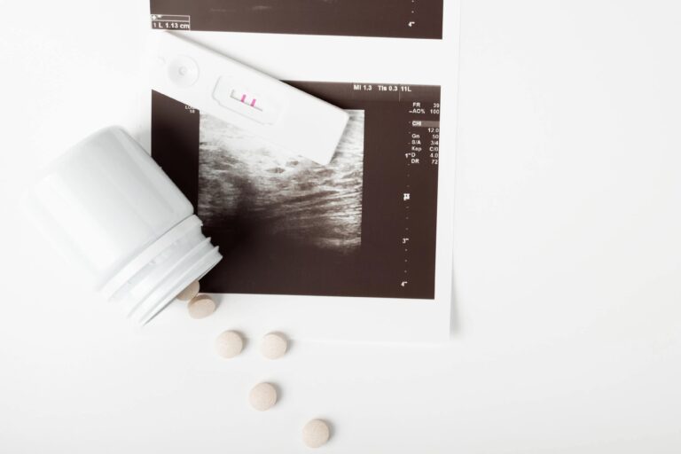 study:-doctors-don’t-screen-for-abortion-coercion-—-and-it-hurts-women