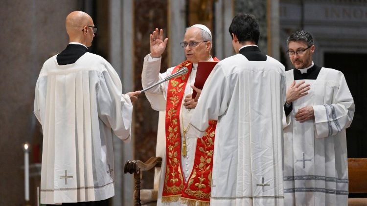 kardinaal-reina-roept-op-tot-versterking-van-de-band-tussen-de-paus-en-zijn-diocese