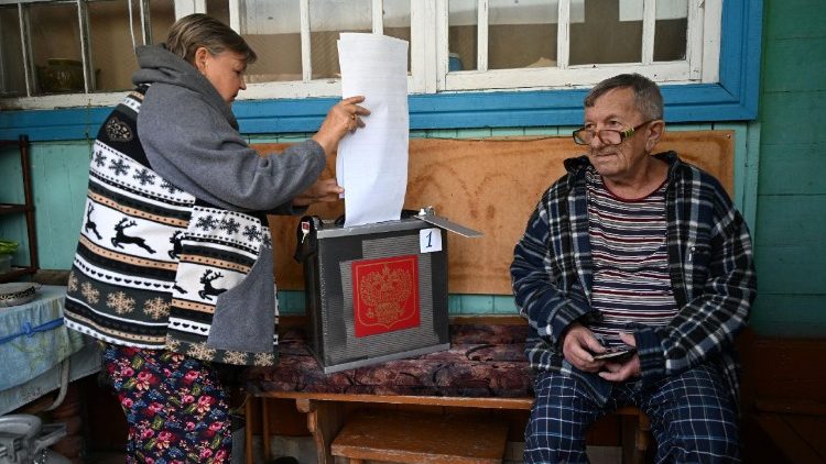 rusland-stemt-in-de-eerste-parlementsverkiezingen-sinds-de-invasie-van-oekraine