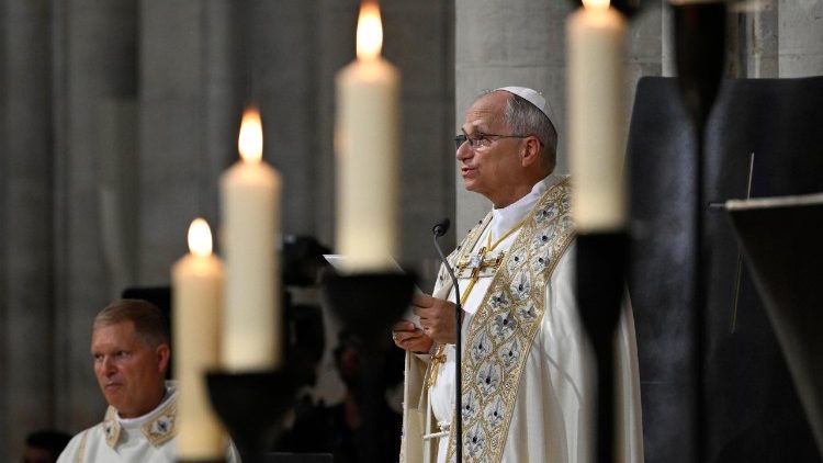 paus-roept-geestelijkheid-en-religieuzen-van-frankrijk-op-tot-missionaire-bekering