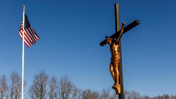 aartsdioces-van-new-york-stemt-in-met-een-schikking-van-$800-miljoen-over-misbruikprocedures